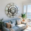 Horloge murale 24 po de taille moyenne pour le salon-123169104