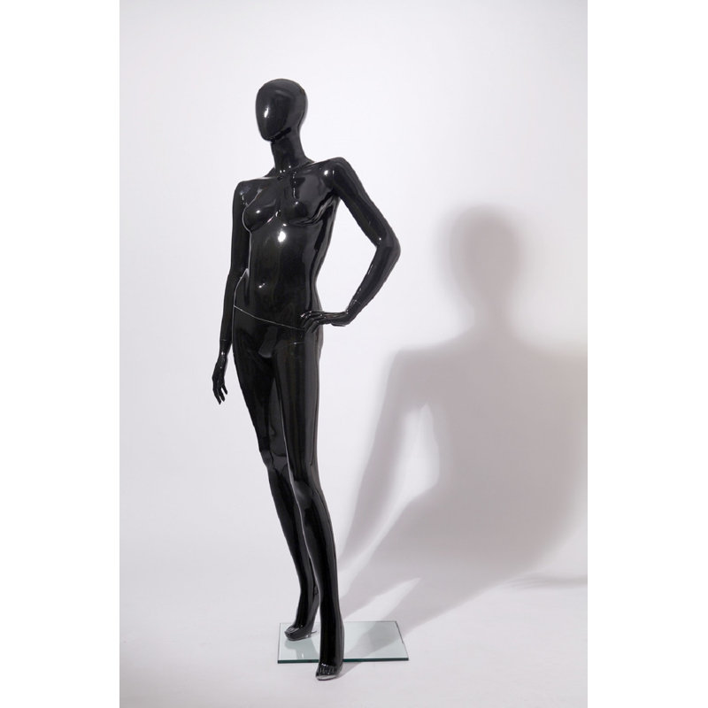 Anderer Mannequin, Black