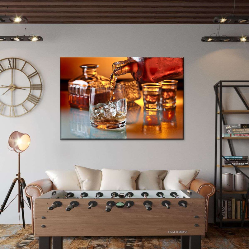 Whisky, reproduction sur toile, H 32 po x l 48 po x P 1,25 po