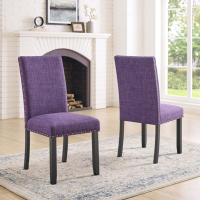 Ensemble de 2 chaises Biony en tissu avec garniture cloutée, élégantes et confortables pour les salles à manger modernes (seulement chaise)