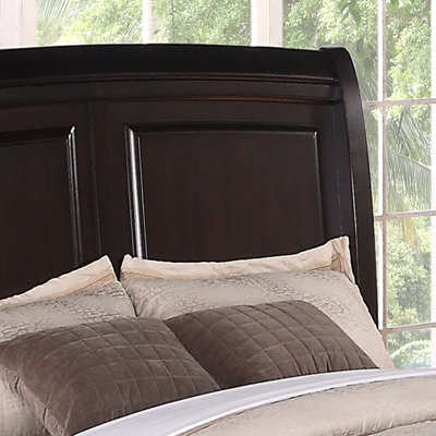 Sera Sleigh Bed