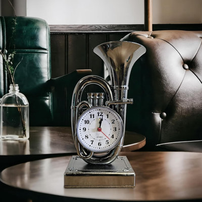 Quartz Movement / Crystal Alarm Tabletop Clock