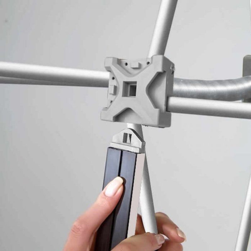 Support à bannière autoportant, H 89,17 po x l 158,27 po x P 20 po