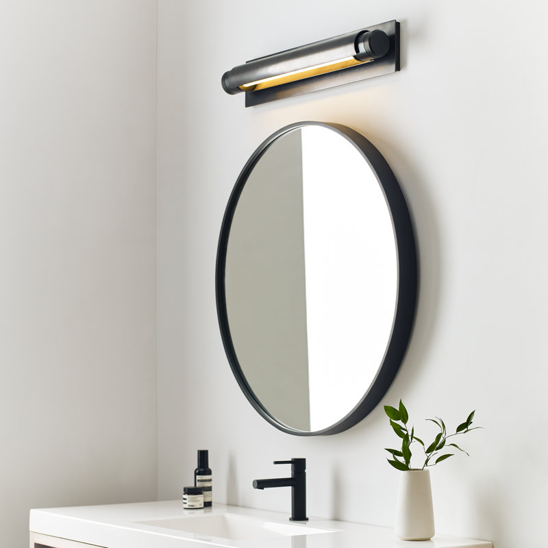 Capa 1 - Light LED Vanity Light, Polished Nickel