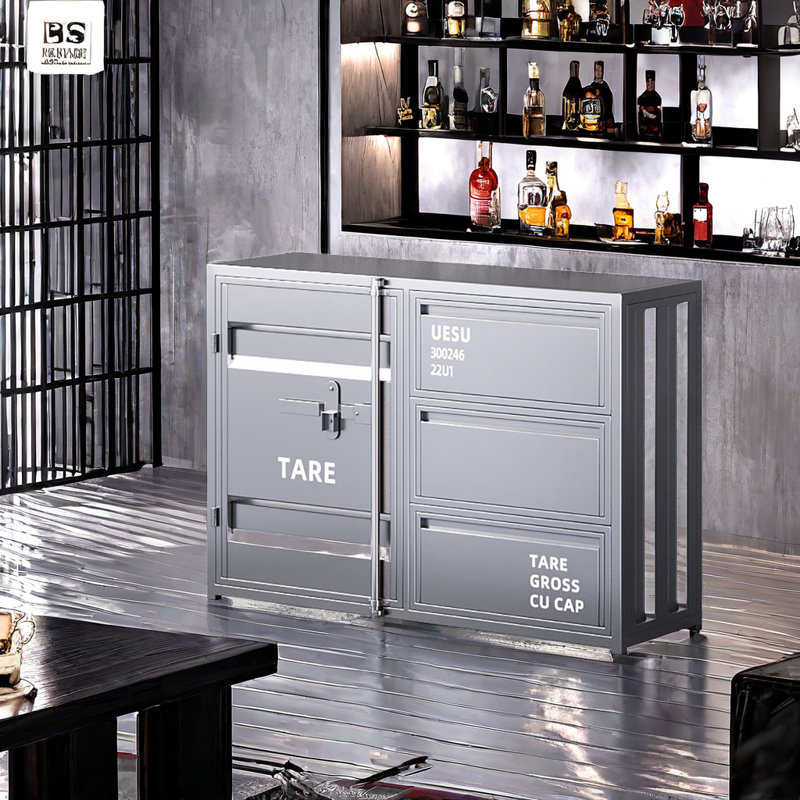 Buffet en acier, Argent