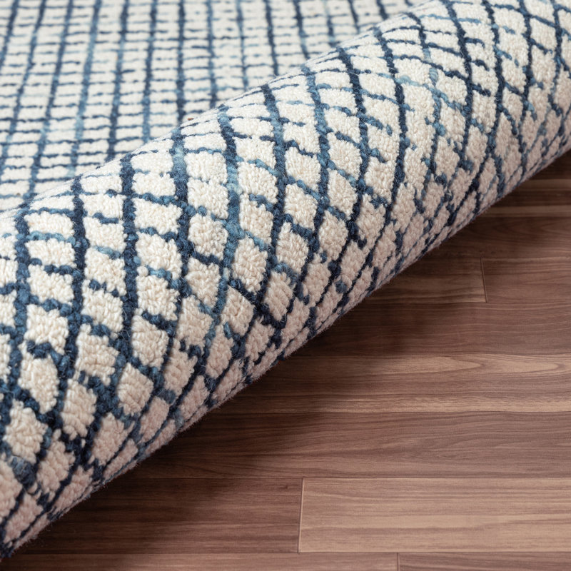 Tapis en laine crocheté à la main Mccurry, Rond 6 pi, Ivoire / Bleu marine