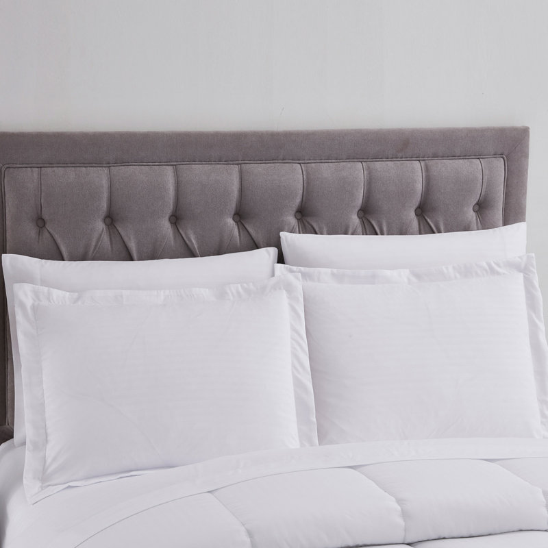 Twin White Down Alternative Microfiber Bed in a Bag Set
