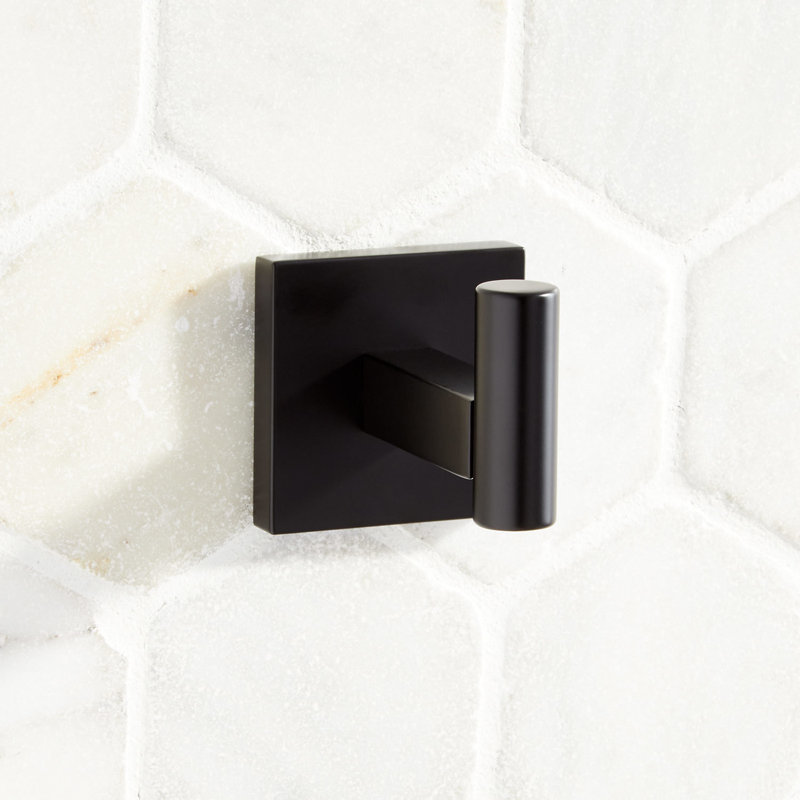 Hibiscus Robe Hook, Matte Black