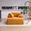 Chaise longue surdimensionnée pour le salon-360582098