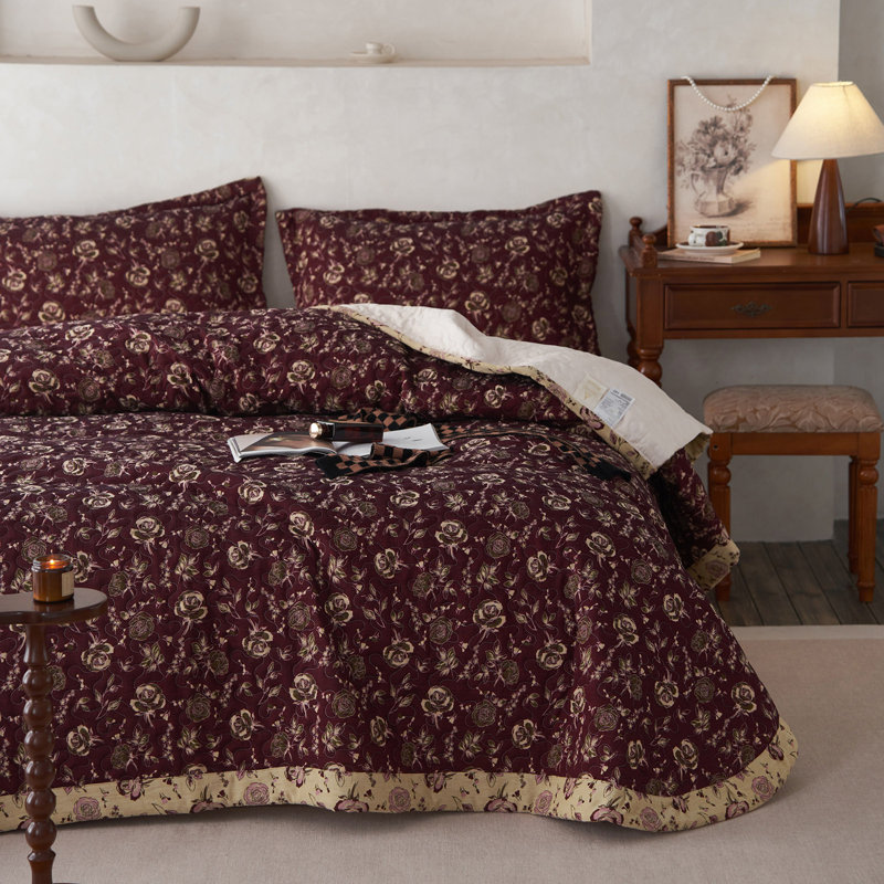 Vintage 3-Piece Cotton Double-Layer Paisley Quilt Set, King Quilt + 2 Standard Shams, Red