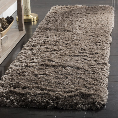 Aubre Solid Colour Area Rug