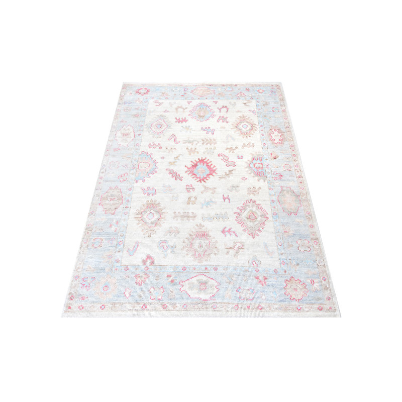 Ushak Wool Weft