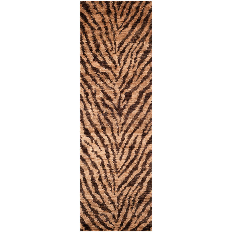 Ferrera Hand-Knotted Natural/Black Area Rug, Runner 2'6" x 8'