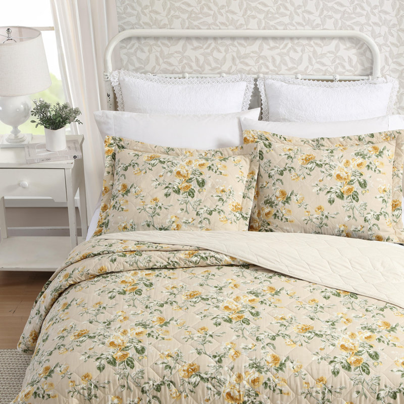 Laura Ashley Twin Reversible Cotton Quilt Set in Gold and Beige