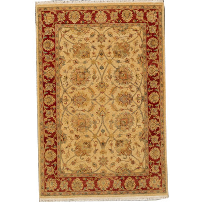 Wool Oriental Area Rug in Ivory/Red