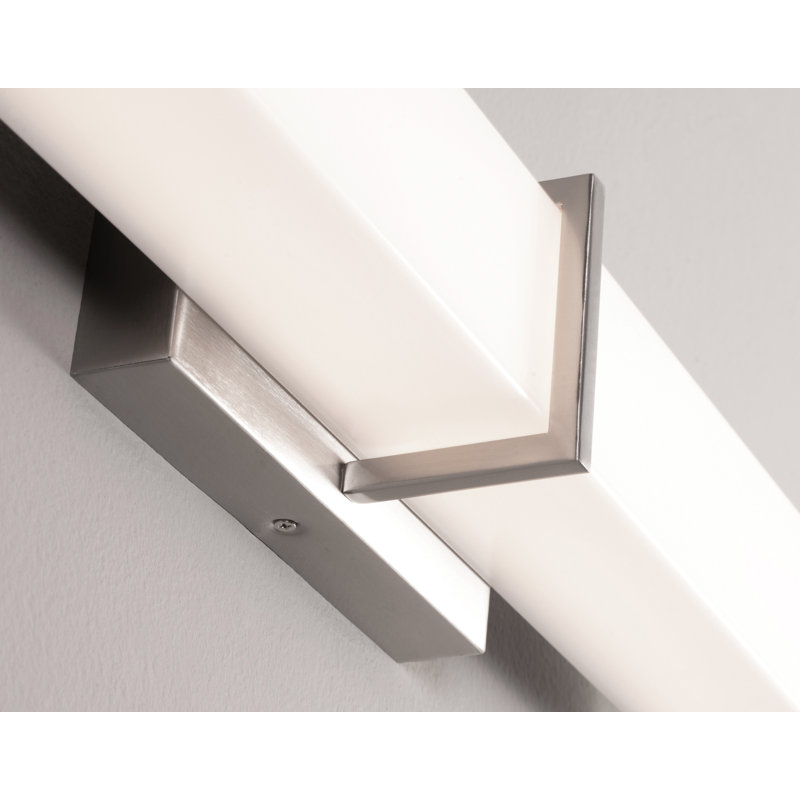 Luminaire de meuble-lavabo à DEL Miller - l 24 po - nickel satiné, L 24 po, Nickel satiné