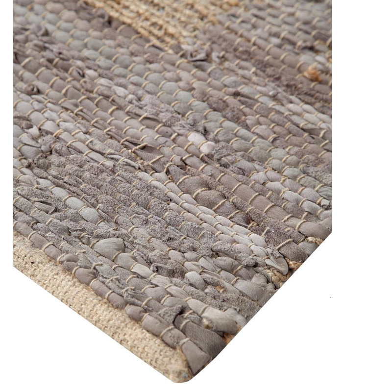 Tapis gris zone soumak Swisher
