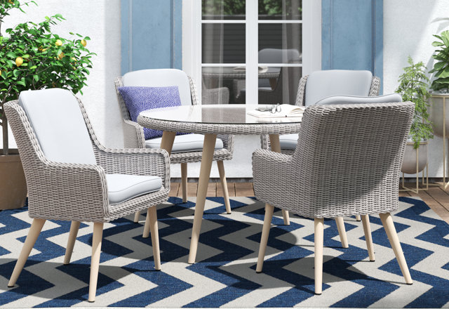 Patio Dining: Best Picks