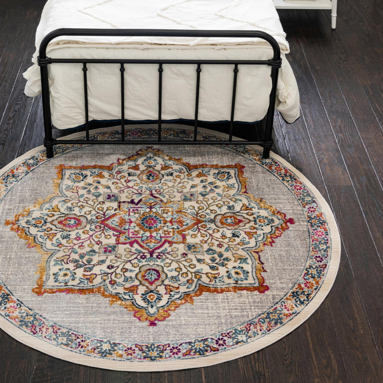 Tapis oriental gris