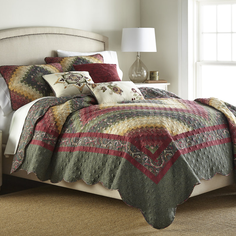 Ivory and Multicolor Microfiber King Reversible Quilt Set