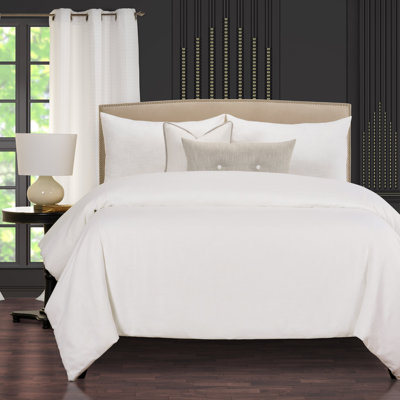 White Farmhouse 5 Piece Duvet Cover & Insert Set