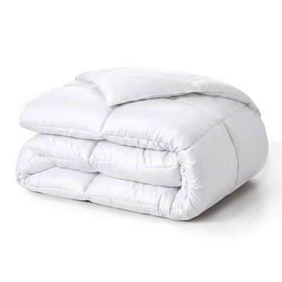 Édredon en duvet synthétique toutes saisons Grand Down - moelleux et hypoallergénique