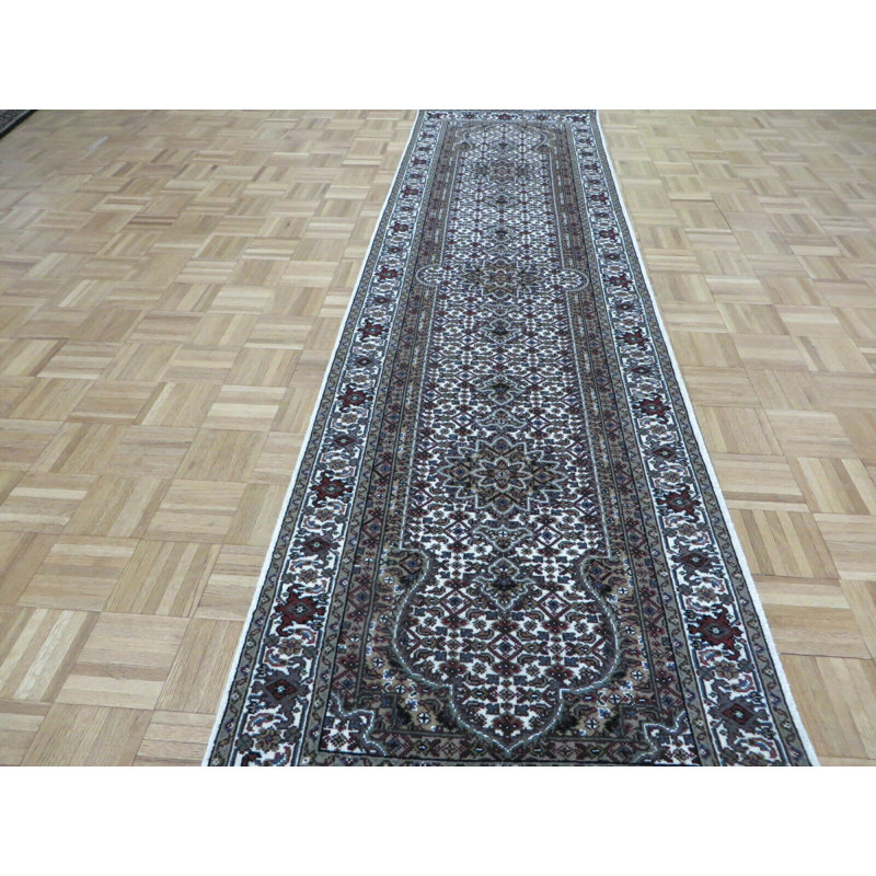 Tapis de couloir brun noué à la main de conception unique 2 pi 9 po x 10 pi Harrogate