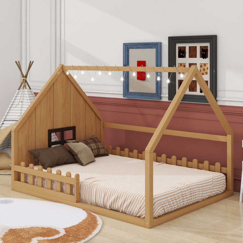 Lit en bois avec fenêtre et clôture, Naturel