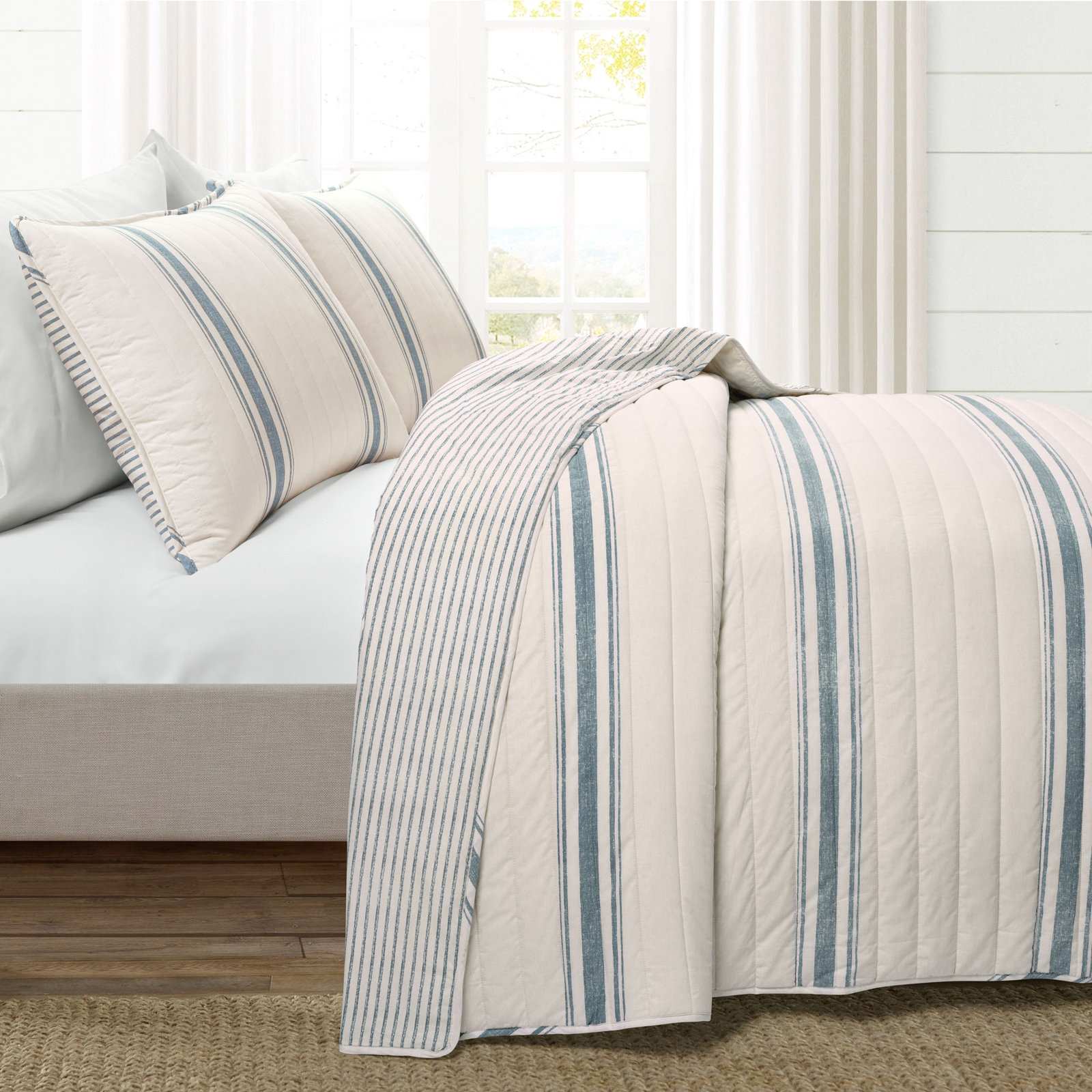 Gilroy Cotton Quilt Set, King Quilt + 2 Shams, Blue