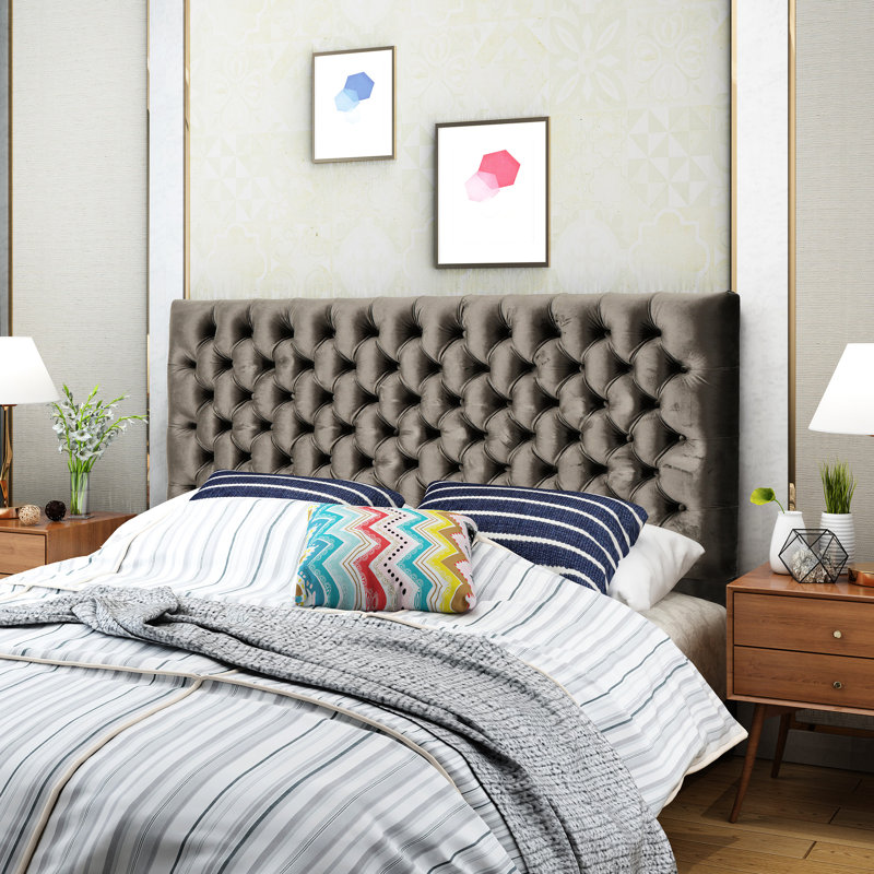 Tête de lit en velours gris à hauteur ajustable qui répond à vos besoins en matière de chambre à coucher - tête de lit, rehaussant la sophistication et le style