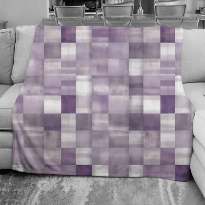 Checkered Fleece Throw