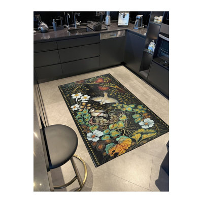 Tapis noir lavable à motif de paysage noir