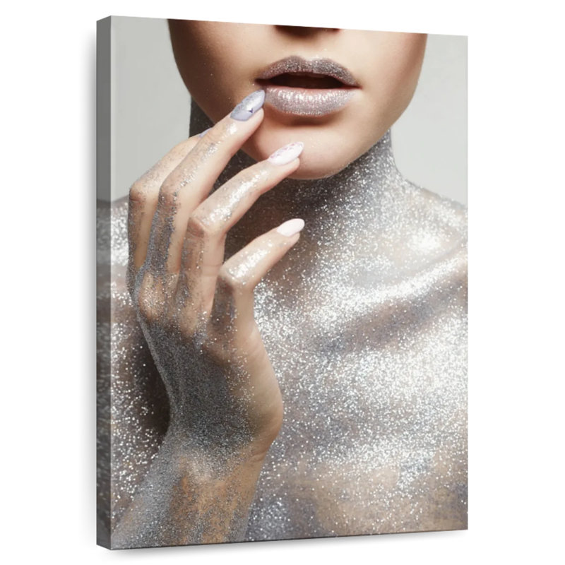 Shuttleworth Silver Glitter Chic, 45" H x 30" W