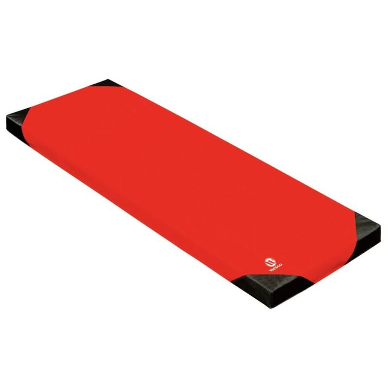Tapis d'atterrissage L: Th: 3 po, Rouge, H 3 po x l 78 po x P 24 po