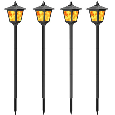 Lampadaire solaire à flamme avec effet de feu scintillant à DEL 3D, piquet de jardin imperméable Ip65 Dusk To Dawn pour jardin, patio, sentier - paquet de 4