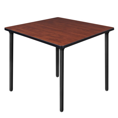 Pied de table Nerisa Kee