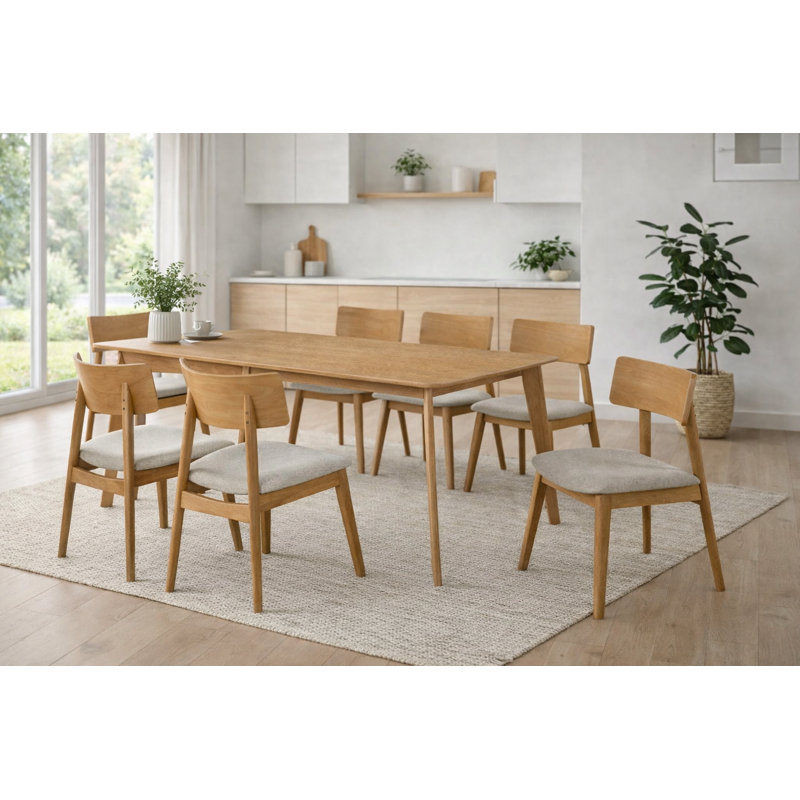 Solaria Mid-Century Modern Solid Oak Dining Chair — Curved Back & Cushioned Seat
