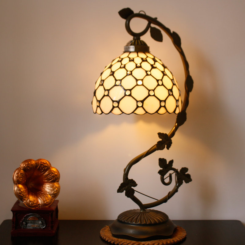 Blairsburg Metal Lamp