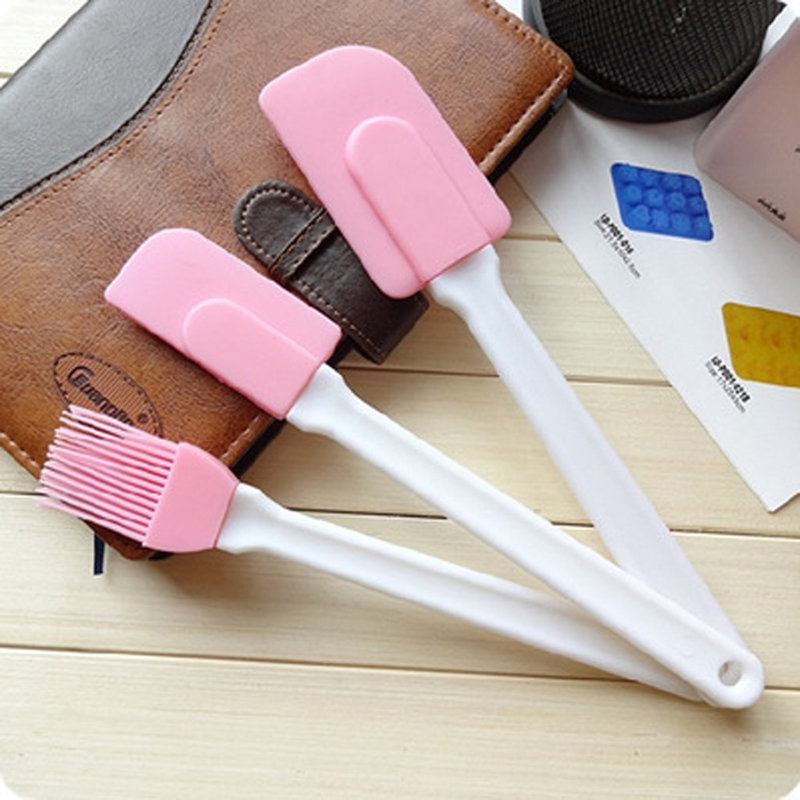 Plastic silicone brush  Brush Blade Spatula  Cake Cream Scraper Three-piece Suit