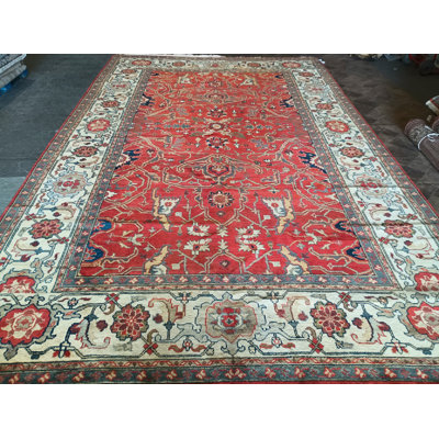 Hand Knotted Wool Oriental Rug