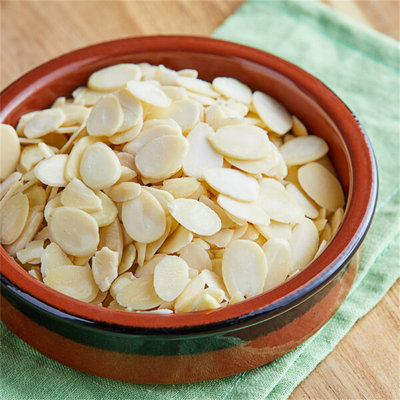 Regal Blanched Sliced Almonds 5 Lb. WS-999ALBLSL5