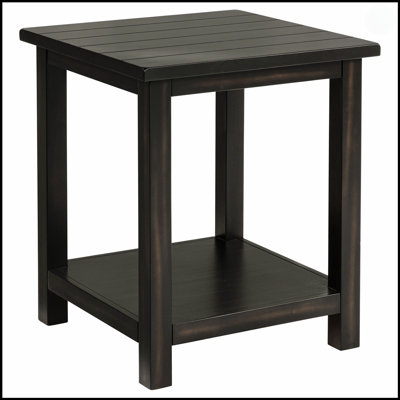 La table de bout Castleton en bois de Java vieilli avec tablette, parfaite pour un décor rustique et moderne, ajoute chaleur et fonctionnalité