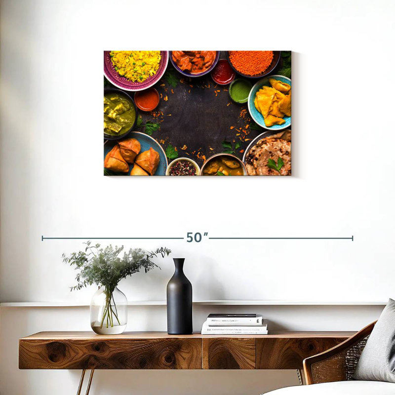 Assortiment de cuisine indienne, H 20 po x l 30 po
