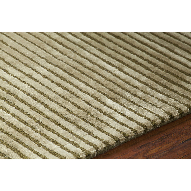 Emerald Whisper Hand-Tufted Wool & Viscose 5'x7'6" Rectangular Rug
