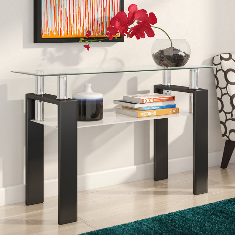 Ensemble de tables configurables makale