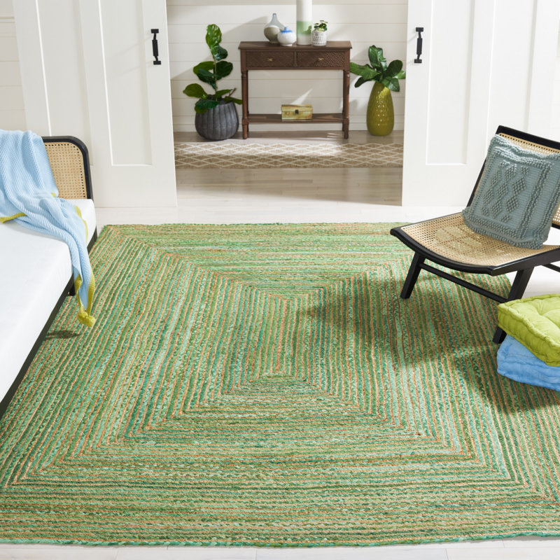 Demartini Handwoven Green Area Rug, Round 8'