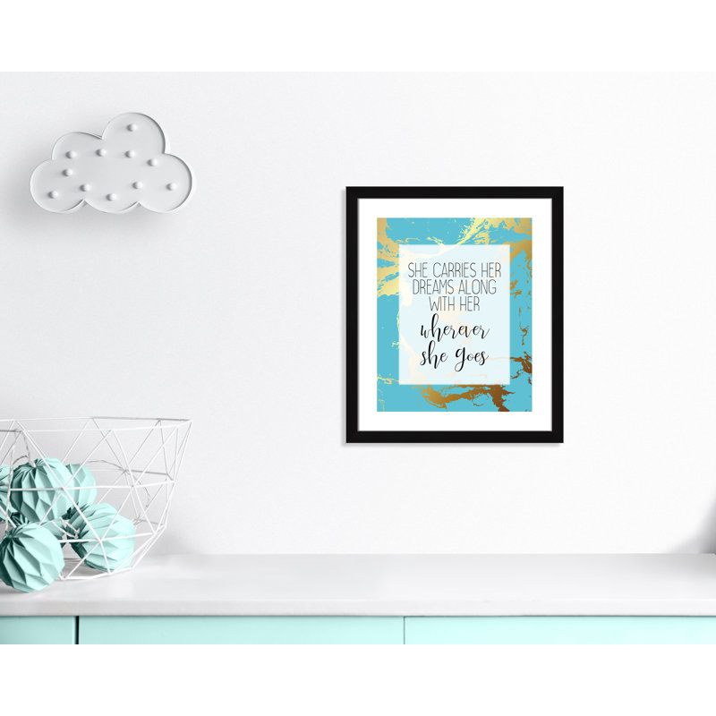 «Whereever she goes», art encadré, H 26,5 po x l 22,5 po x P 0,63 po, Cadre noir