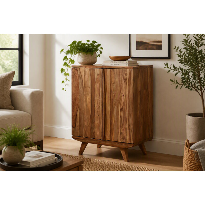 Caseyleigh 32'' Solid Wood Mini Bar