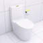 Toilette blanche avec chasse d'eau puissante et apparence élégante, brillante et confortable