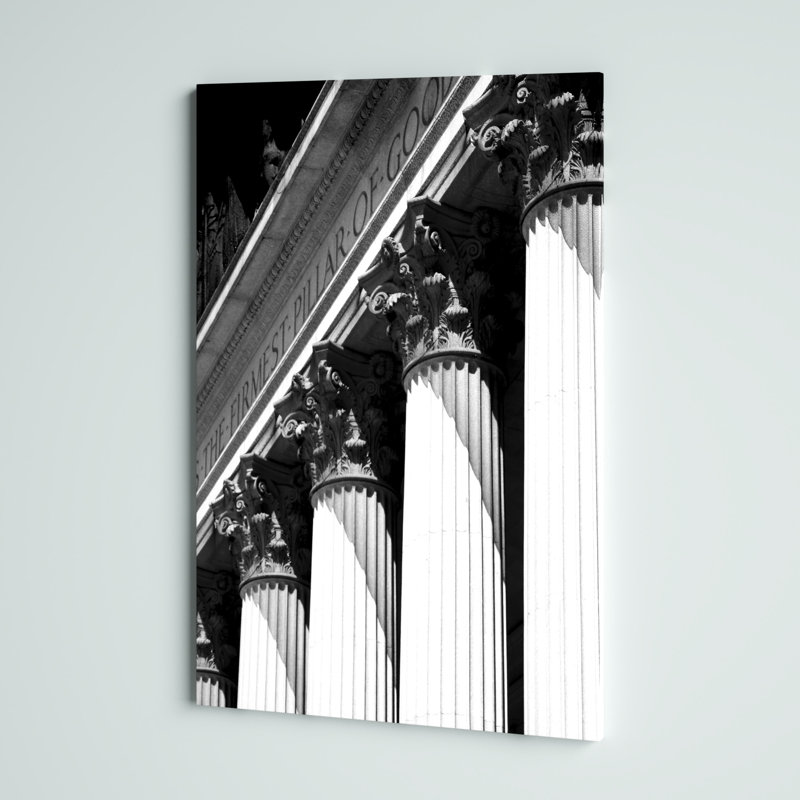 «Structural Détails VI», photographie sur toile, H 48 po x l 32 po
